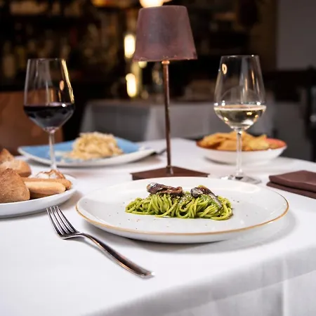Osteria Della Pista Dal 1875 4*
