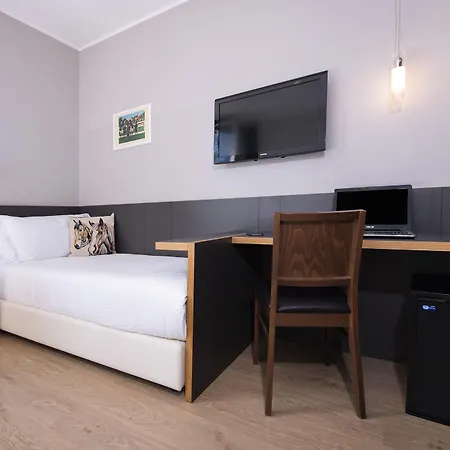 Osteria Della Pista Dal 1875 Hotell Casorate Sempione